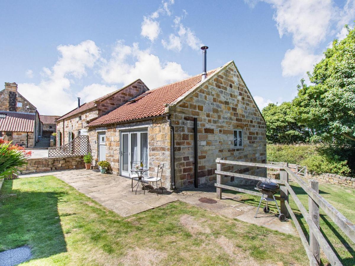 Cottage Anton Fylingdales Exterior photo